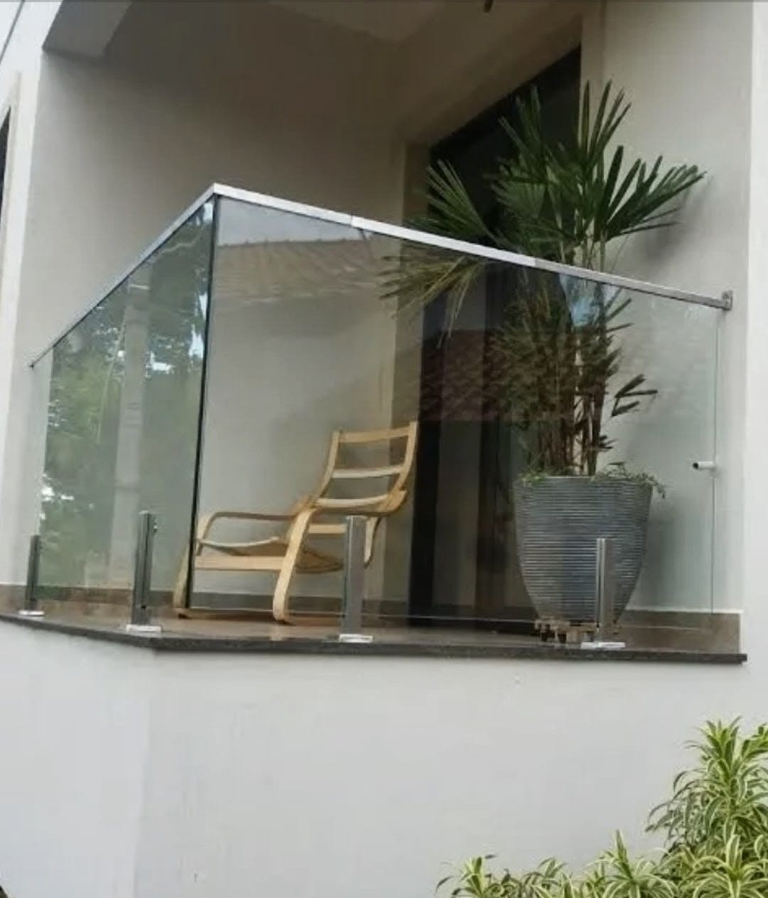 Guarda-corpo de vidro — São Conrado