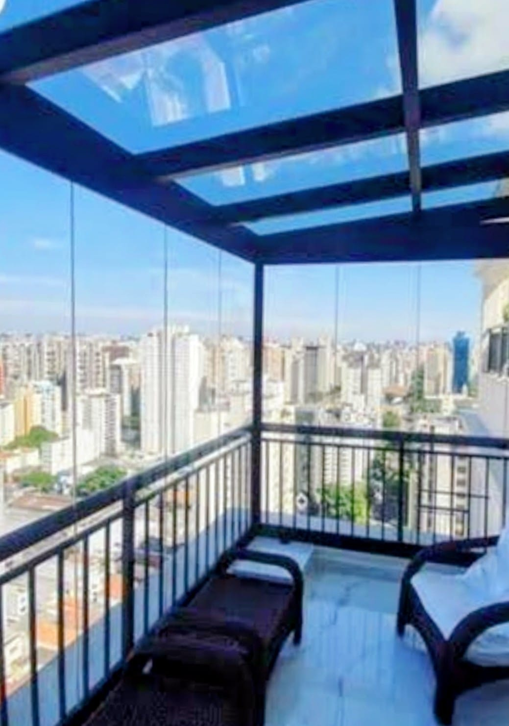 Cobertura envidraçada — Barra da Tijuca